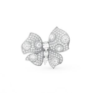 серебряная брошь с фианитами