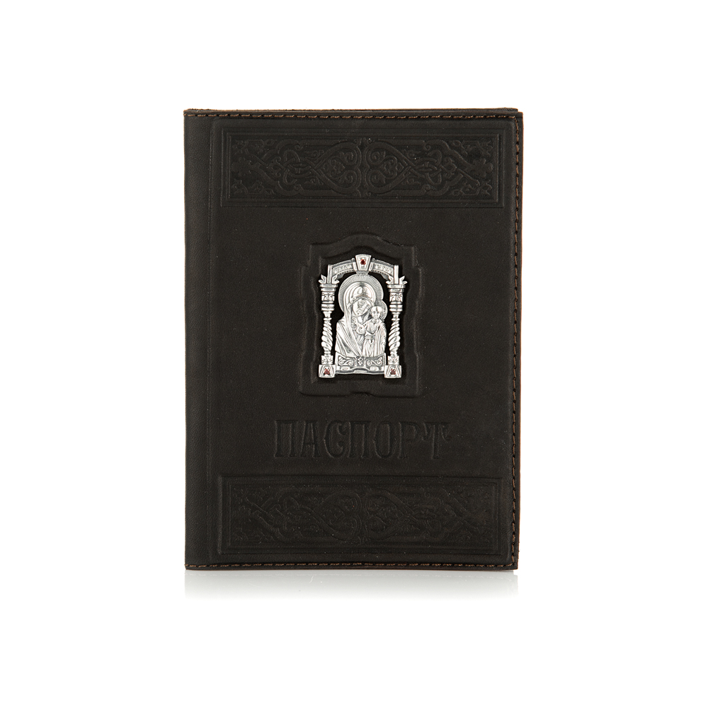 Фото «Кожаная обложка для паспорта с фианитами и серебряной вставкой»